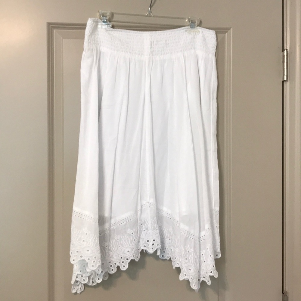 Knee length skirt
